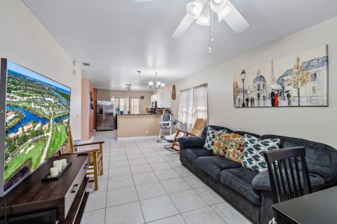 Купить виллу или дом в Ривьера-Бич, Флорида 3 спальни, 120.68м2, № 2058547 - фото 4