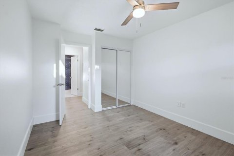 Condo in Bradenton, Florida, 2 bedrooms  № 2233994 - photo 26