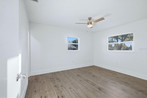 Condo in Bradenton, Florida, 2 bedrooms  № 2233994 - photo 21