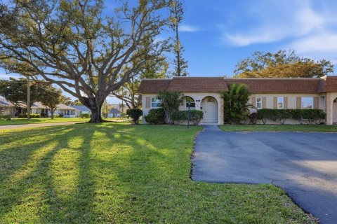 Condo in Bradenton, Florida, 2 bedrooms № 2233994