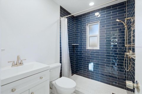 Condo in Bradenton, Florida, 2 bedrooms  № 2233994 - photo 25