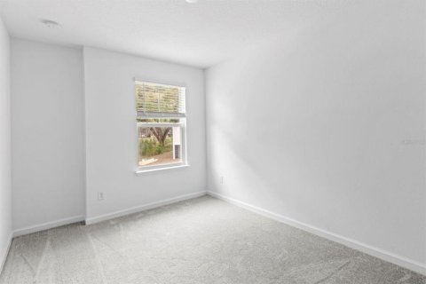 Touwnhouse à louer à Newberry, Floride: 3 chambres, 153.94 m2 № 2120221 - photo 9