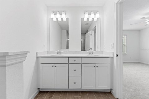 Touwnhouse à louer à Newberry, Floride: 3 chambres, 153.94 m2 № 2120221 - photo 17