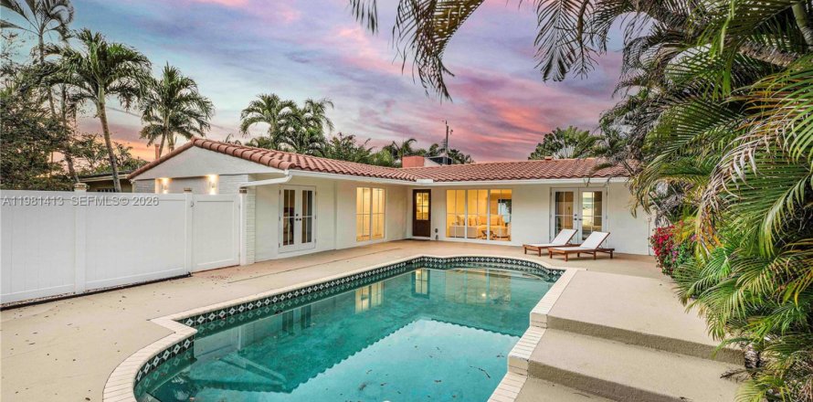 Casa en Fort Lauderdale, Florida 3 dormitorios, 155.52 m2 № 2052122