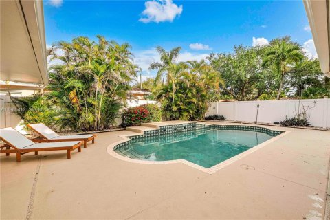 Casa en venta en Fort Lauderdale, Florida, 3 dormitorios, 155.52 m2 № 2052122 - foto 30
