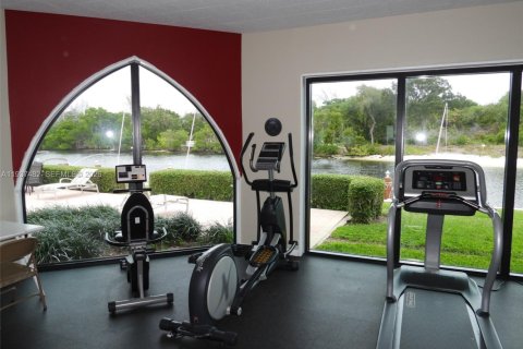 Снять в аренду кондоминиум в Дирфилд-Бич, Флорида 2 спальни, 111.48м2, № 1995340 - фото 24