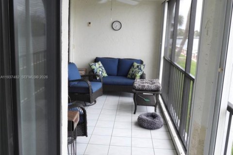 Снять в аренду кондоминиум в Дирфилд-Бич, Флорида 2 спальни, 111.48м2, № 1995340 - фото 17