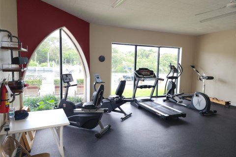 Снять в аренду кондоминиум в Дирфилд-Бич, Флорида 2 спальни, 111.48м2, № 1995340 - фото 11