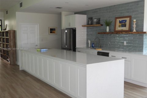 Снять в аренду кондоминиум в Дирфилд-Бич, Флорида 2 спальни, 111.48м2, № 1995340 - фото 30