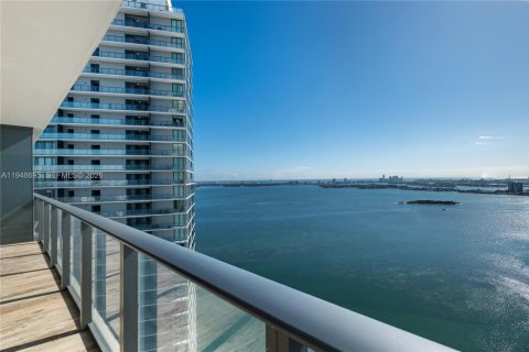 Condo à Miami, Floride, 2 chambres  № 2152993