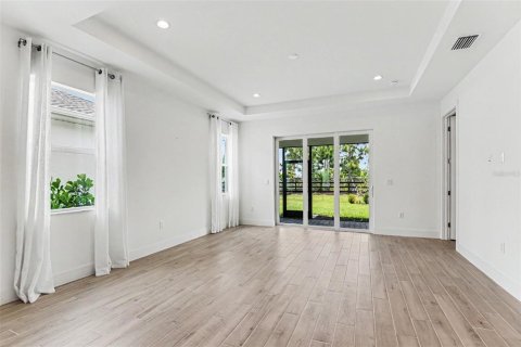 Villa ou maison à louer à Punta Gorda, Floride: 2 chambres, 140.75 m2 № 2109969 - photo 6