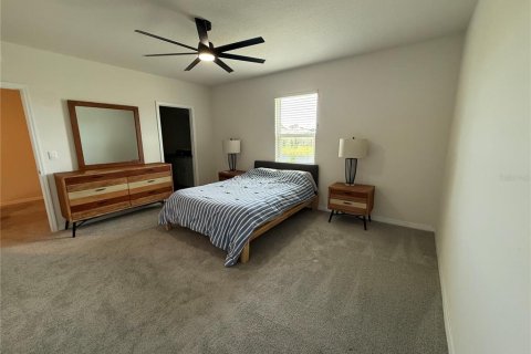Townhouse in Edgewater, Florida 3 bedrooms, 155.24 sq.m. № 2104675 - photo 13