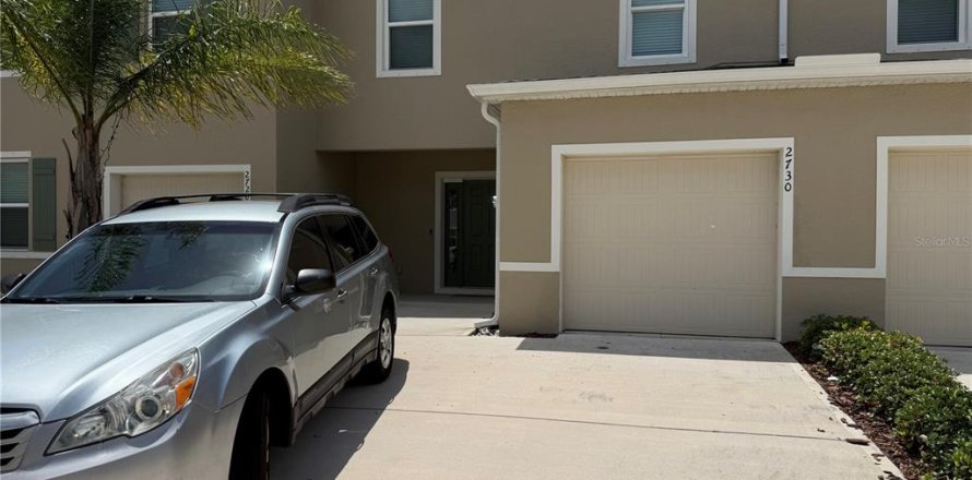 Townhouse in Edgewater, Florida 3 bedrooms, 155.24 sq.m. № 2104675