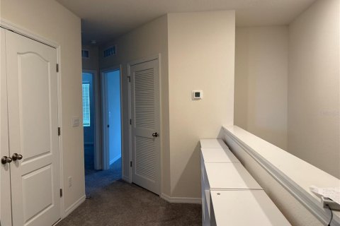 Townhouse in Edgewater, Florida 3 bedrooms, 155.24 sq.m. № 2104675 - photo 16