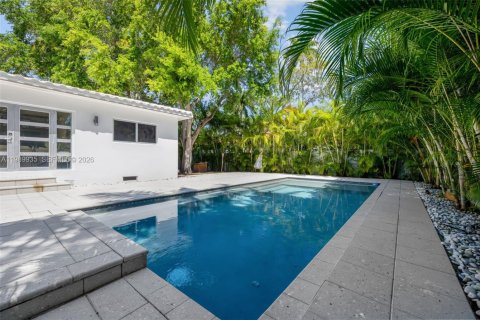 Casa en venta en Miami, Florida, 2 dormitorios, 97.83 m2 № 2057806 - foto 24