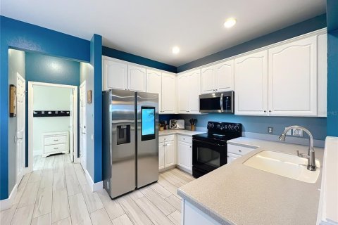 Touwnhouse à vendre à Orlando, Floride: 3 chambres, 159.79 m2 № 1910540 - photo 11