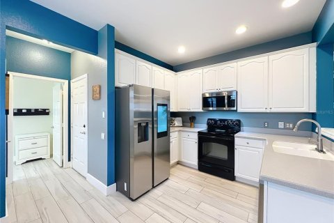 Touwnhouse à vendre à Orlando, Floride: 3 chambres, 159.79 m2 № 1910540 - photo 10
