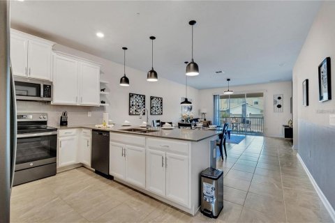 Copropriété à vendre à Davenport, Floride: 3 chambres, 166.11 m2 № 2398836 - photo 6