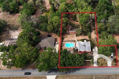 House in Leesburg, Florida 4 bedrooms, 201.41 sq.m. № 1681232 - photo 19