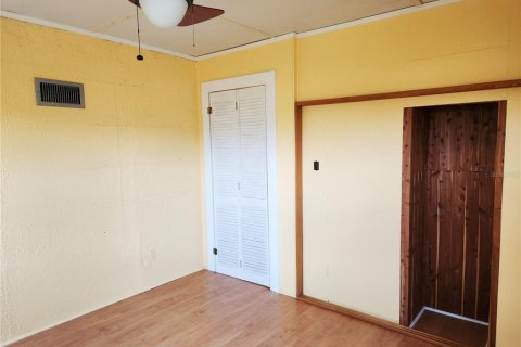 House in Leesburg, Florida 4 bedrooms, 201.41 sq.m. № 1681232 - photo 11