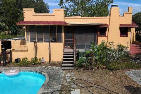 House in Leesburg, Florida 4 bedrooms, 201.41 sq.m. № 1681232 - photo 29