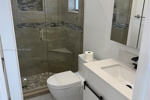 Villa ou maison à louer à Sunrise, Floride: 4 chambres, 142.05 m2 № 2047806 - photo 15