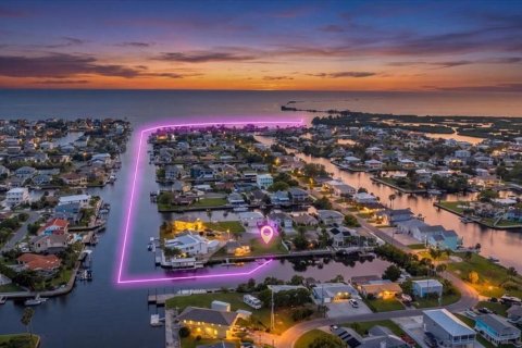 Land in Hernando Beach, Florida № 2384302