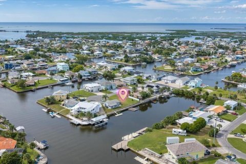 Land in Hernando Beach, Florida № 2384302 - photo 7