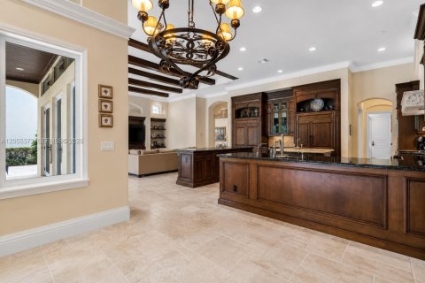 House in Highland Beach, Florida 4 bedrooms, 419.27 sq.m. № 2254724 - photo 21