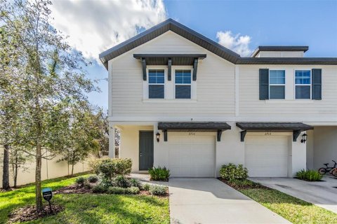 Touwnhouse à vendre à Brandon, Floride: 3 chambres, 141.68 m2 № 1577163 - photo 1