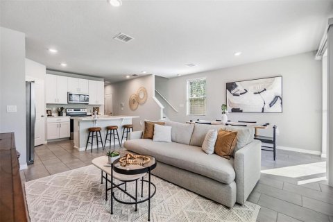 Touwnhouse à vendre à Brandon, Floride: 3 chambres, 141.68 m2 № 1577163 - photo 3