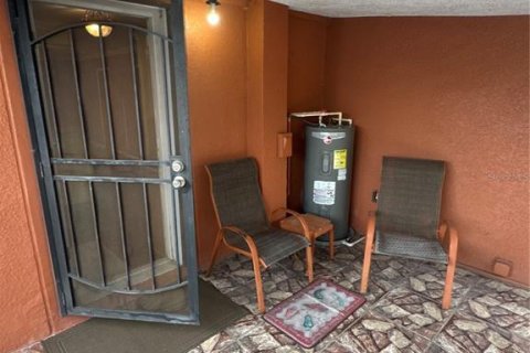Apartment in Tampa, Florida 2 bedrooms, 102.19 sq.m. № 2222186 - photo 24