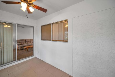 Copropriété à vendre à Palm Harbor, Floride: 1 chambre, 59.09 m2 № 1901453 - photo 29