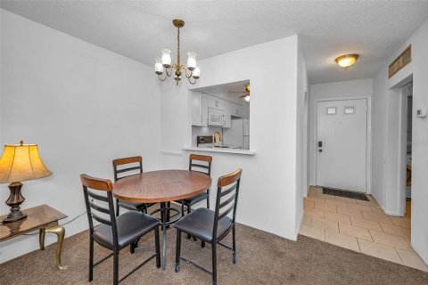 Copropriété à vendre à Palm Harbor, Floride: 1 chambre, 59.09 m2 № 1901453 - photo 11