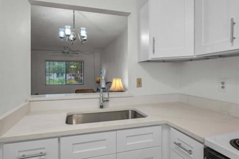 Copropriété à vendre à Palm Harbor, Floride: 1 chambre, 59.09 m2 № 1901453 - photo 19