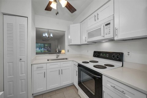 Copropriété à vendre à Palm Harbor, Floride: 1 chambre, 59.09 m2 № 1901453 - photo 20
