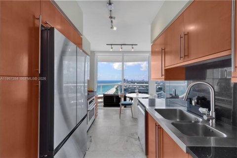 Condominio en venta en Miami Beach, Florida, 2 dormitorios, 106.93 m2 № 2029125 - foto 14