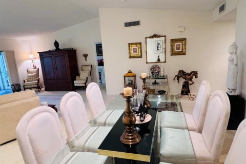 Condo in Boynton Beach, Florida, 2 bedrooms  № 2188467 - photo 17
