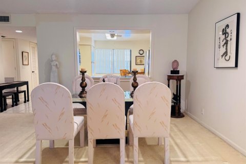 Condo in Boynton Beach, Florida, 2 bedrooms  № 2188467 - photo 15