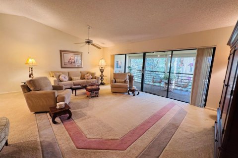Condo in Boynton Beach, Florida, 2 bedrooms  № 2188467 - photo 19