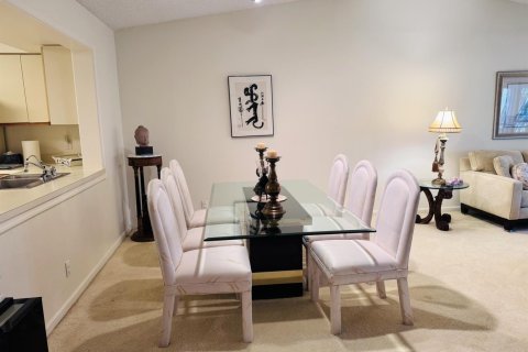 Condo in Boynton Beach, Florida, 2 bedrooms  № 2188467 - photo 12