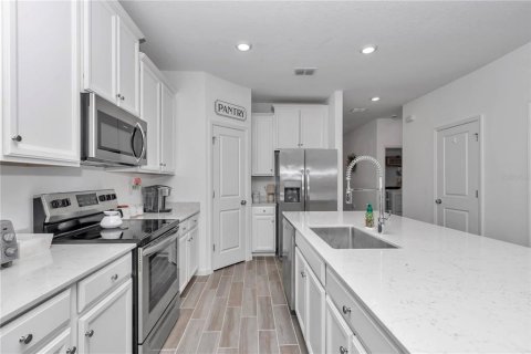 Casa en venta en Ocala, Florida, 3 dormitorios, 143.81 m2 № 1910040 - foto 2