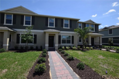 Townhouse in Winter Garden, Florida 3 bedrooms, 145.58 sq.m. № 2218078