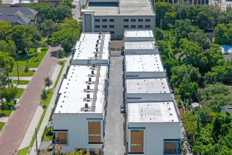 Adosado en alquiler en Orlando, Florida, 3 dormitorios, 197.51 m2 № 1815653 - foto 29