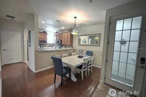 Townhouse in New Port Richey, Florida 3 bedrooms, 158.86 sq.m. № 2273192 - photo 16