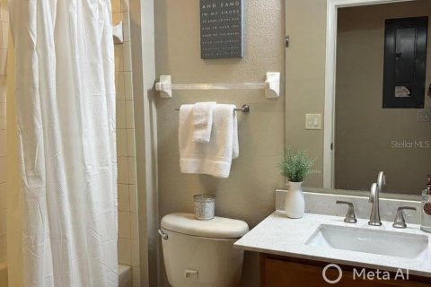 Townhouse in New Port Richey, Florida 3 bedrooms, 158.86 sq.m. № 2273192 - photo 26