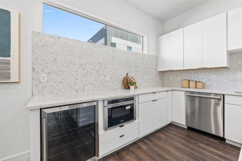 Adosado en venta en Saint Petersburg, Florida, 2 dormitorios, 172.52 m2 № 1630777 - foto 10