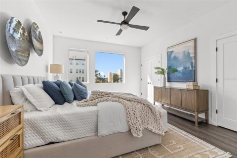 Adosado en venta en Saint Petersburg, Florida, 2 dormitorios, 172.52 m2 № 1630777 - foto 19