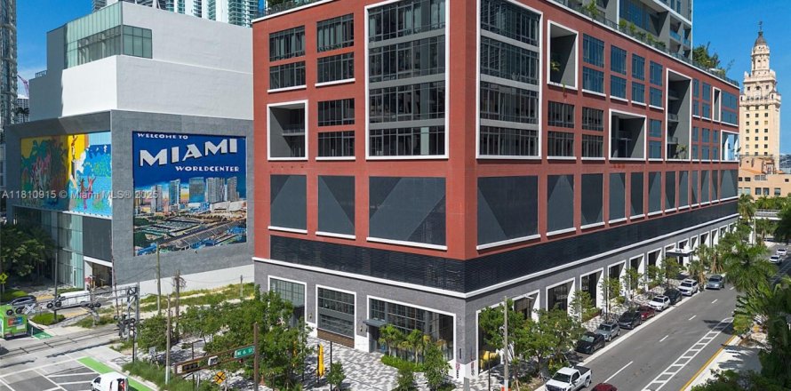 Condo in Miami, Florida, 1 bedroom № 1888970
