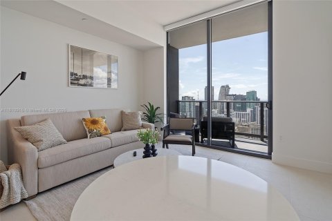 Condo in Miami, Florida, 1 bedroom  № 1888970 - photo 13